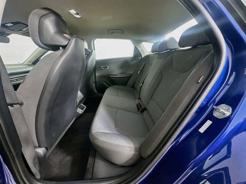Used 2025 Kia K4 FWD image 26