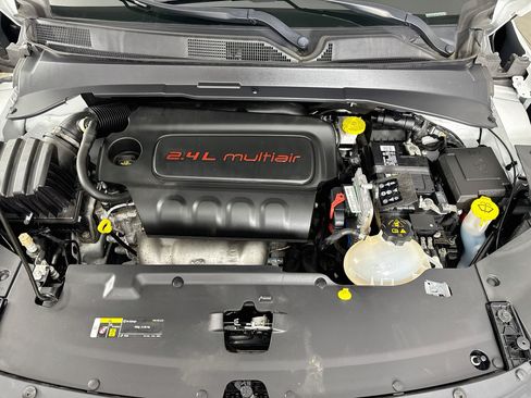 Used 2022 Jeep Compass Latitude AWD/4WD image 29