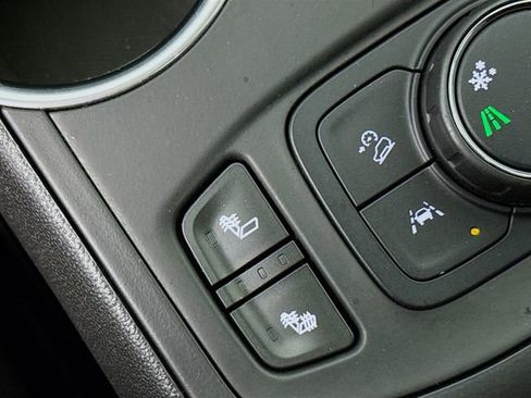 Used 2020 GMC Terrain SLT w/ Preferred Package image 19