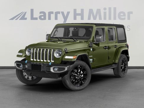 Used 2023 Jeep Wrangler Unlimited w/ Cold Weather Group AWD/4WD image 1