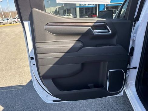 New 2026 Chevrolet Silverado 1500 RST AWD/4WD image 13