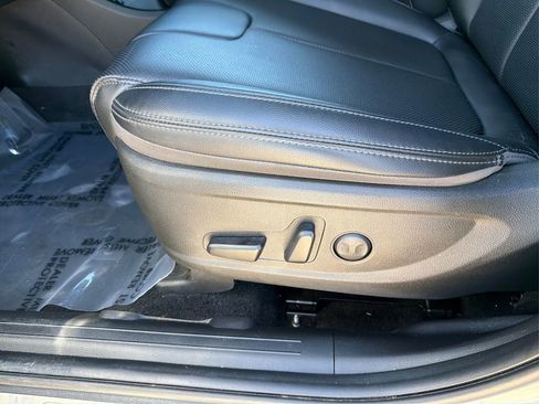 Used 2023 Hyundai Santa Fe SEL Premium image 20