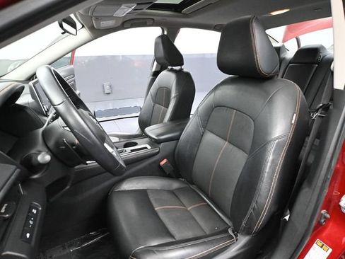 Used 2019 Nissan Altima 2.0 SR FWD image 23