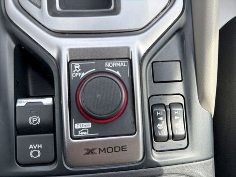 Used 2021 Subaru Forester Premium image 14