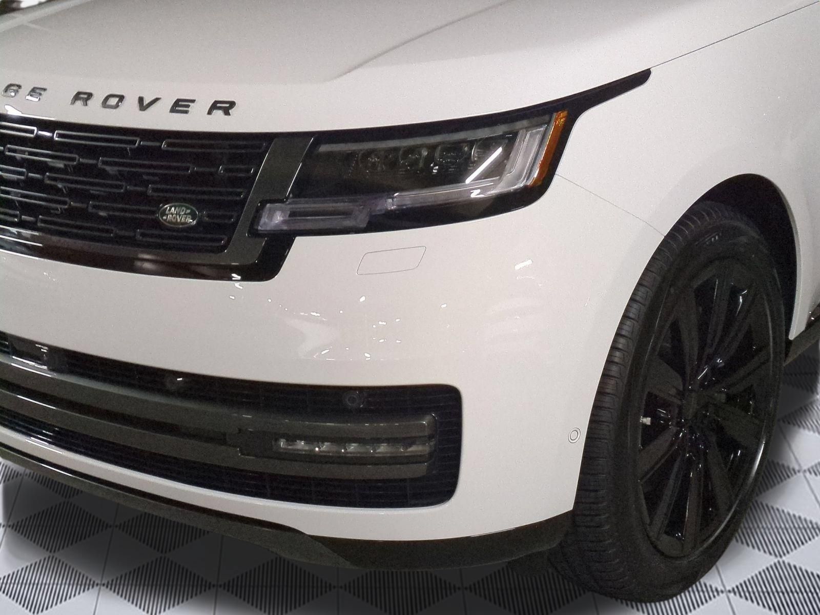 New 2026 Land Rover Range Rover SE AWD/4WD image 10