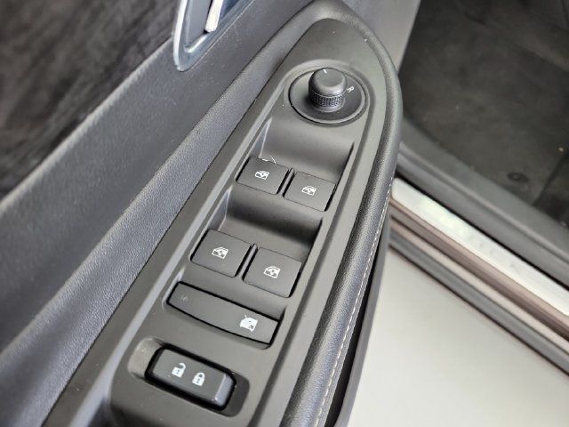 Used 2016 Buick Encore FWD image 21