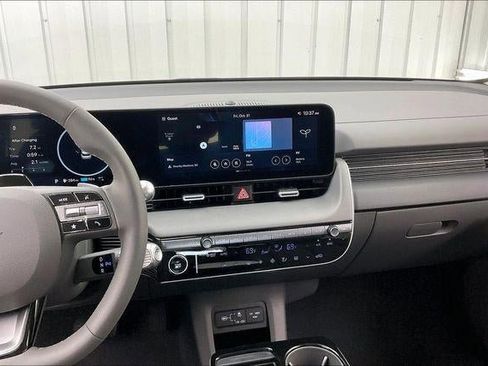 New 2026 Hyundai Ioniq 5 SEL image 26