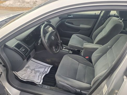 Used 2007 Honda Accord VP image 10