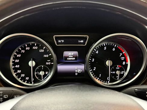 Used 2015 Mercedes-Benz ML 350 2WD w/ Premium 1 Package image 30