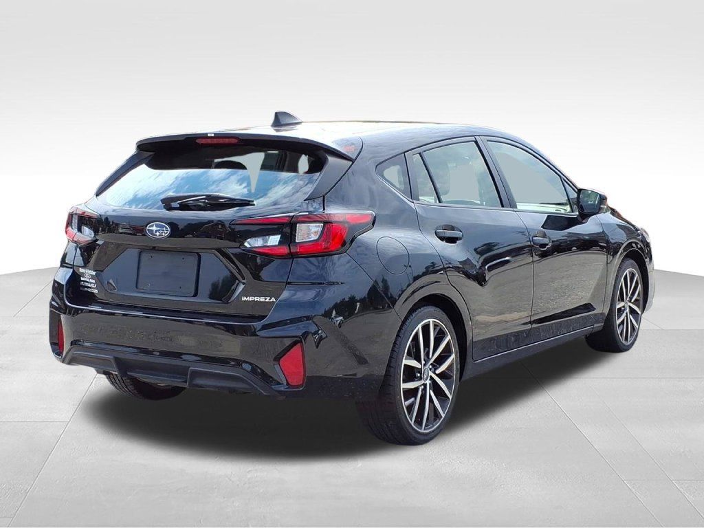 Used 2024 Subaru Impreza 2.0i Sport AWD/4WD image 5
