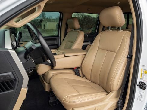 Used 2020 Ford F350 Lariat w/ Lariat Value Package image 6