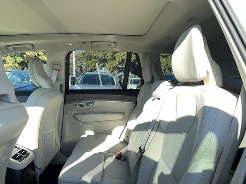 New 2026 Volvo XC90 T8 Ultra w/ Protection Package Premier image 13