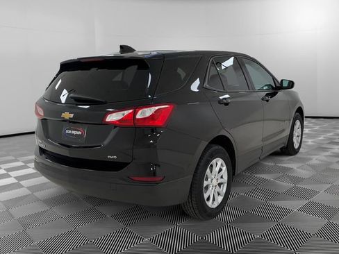 Certified 2019 Chevrolet Equinox LS w/ LS Convenience Package AWD/4WD image 5