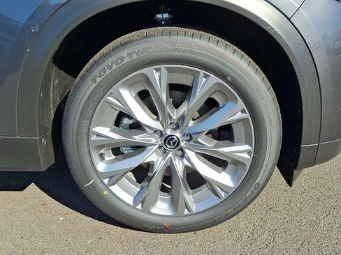 New 2026 MAZDA CX-90 3.3 Turbo w/ Preferred Package AWD/4WD image 9