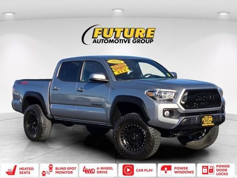 Used 2021 Toyota Tacoma TRD Off-Road w/ Technology Package AWD/4WD image 1