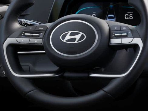 New 2025 Hyundai Elantra Sport image 15