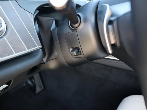 New 2026 Mercedes-Benz E 350 4MATIC Sedan image 30