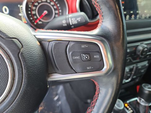 Used 2021 Jeep Wrangler Unlimited Rubicon w/ Cold Weather Group image 19