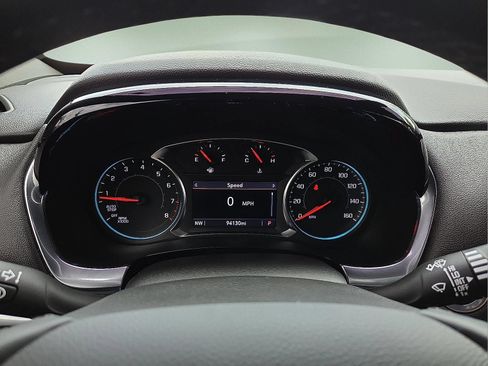 Certified 2023 Chevrolet Traverse LT FWD image 5
