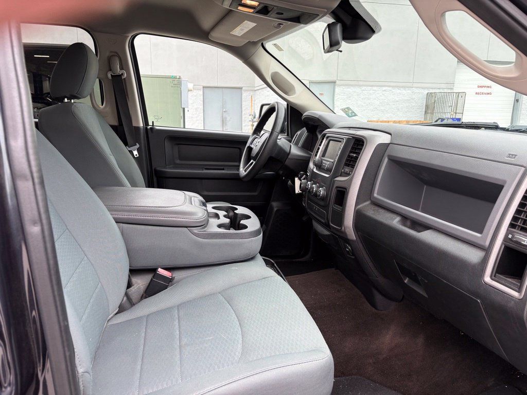 Used 2015 RAM 1500 Express AWD/4WD image 23