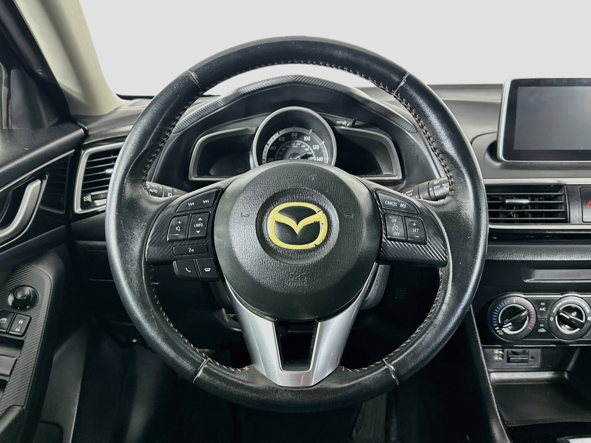 Used 2016 MAZDA MAZDA3 i Touring FWD image 18