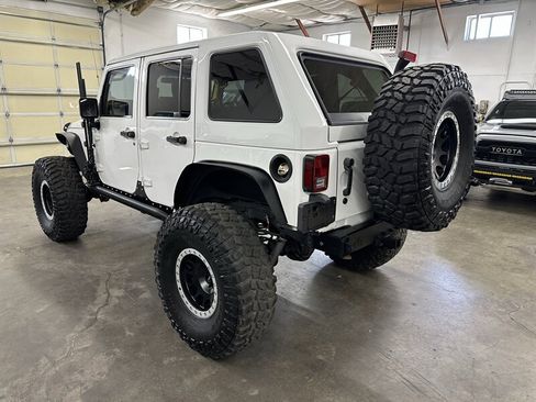 Used 2013 Jeep Wrangler Unlimited Sport AWD/4WD image 5