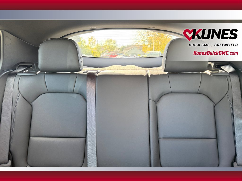New 2026 Buick Envista Sport Touring w/ Convenience I Package FWD image 28