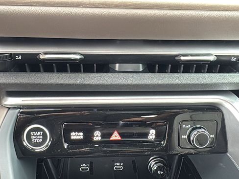 New 2026 Audi Q5 Premium Plus AWD/4WD image 20
