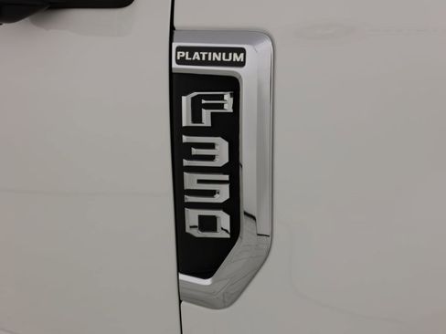 Used 2020 Ford F350 Platinum w/ FX4 Off-Road Package image 16