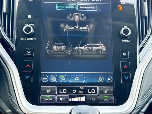 Certified 2025 Subaru Outback Premium AWD/4WD image 31