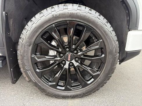 Used 2023 GMC Sierra 1500 Denali Ultimate AWD/4WD image 5