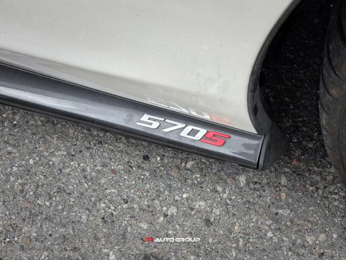 Used 2016 McLaren 570S Coupe RWD image 12