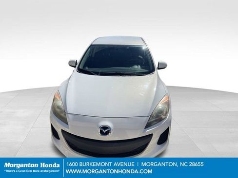 Used 2013 MAZDA MAZDA3 i Touring image 2