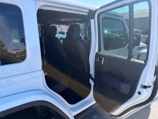 Used 2026 Jeep Wrangler Unlimited Rubicon w/ Safety Group AWD/4WD image 37