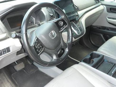 Used 2019 Honda Odyssey EX-L image 19