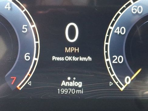 Used 2024 Jeep Grand Cherokee Altitude image 25