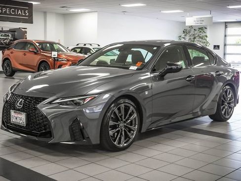Used 2025 Lexus IS 350 F Sport w/ Navigation Package RWD image 4