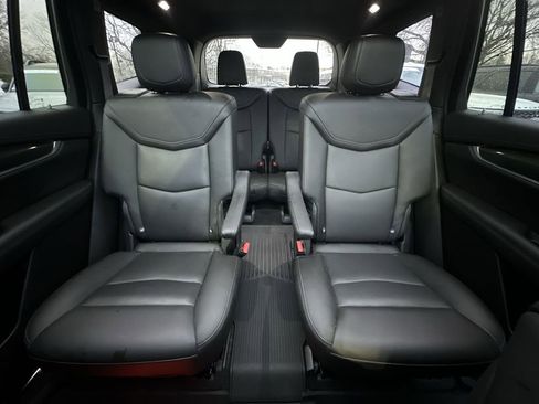 Used 2023 Cadillac XT6 Sport w/ Technology Package AWD/4WD image 23