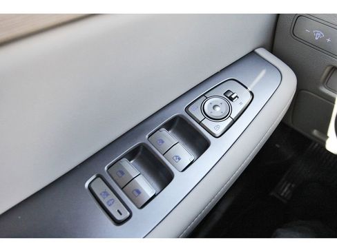 Used 2024 Hyundai Palisade Limited image 22