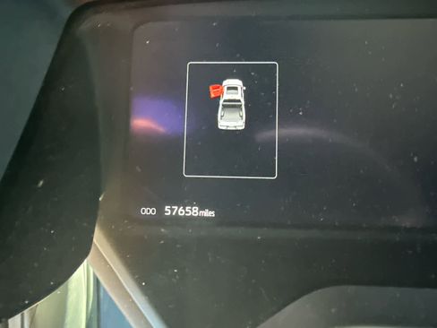 Used 2023 Toyota Tundra Platinum image 9