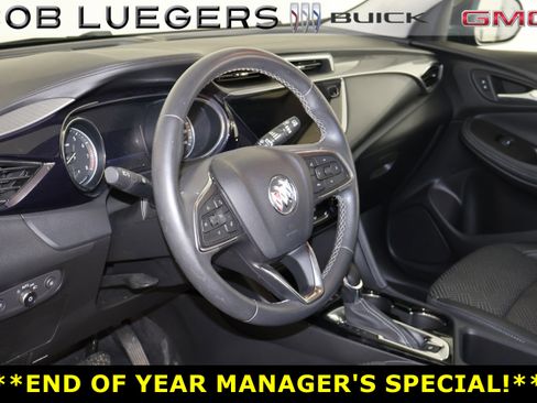 Certified 2022 Buick Encore GX Essence w/ Experience Buick Package image 9