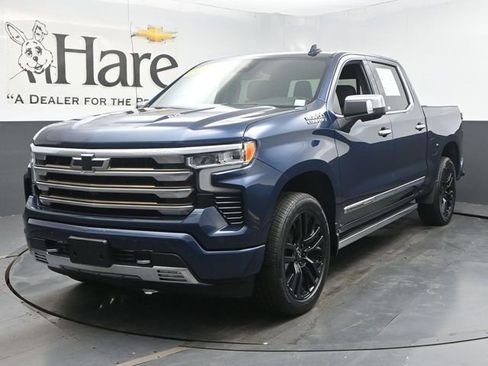 Used 2022 Chevrolet Silverado 1500 High Country AWD/4WD image 33