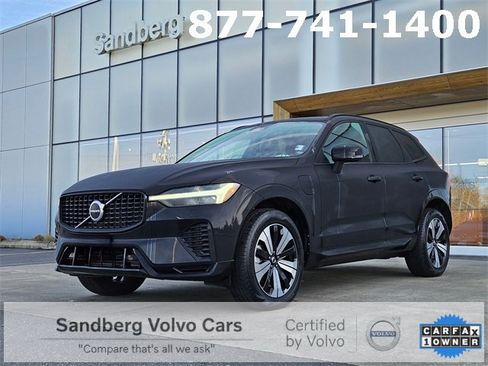 Certified 2024 Volvo XC60 T8 Core image 1