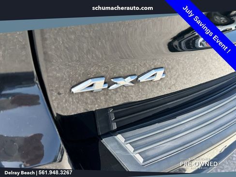Used 2019 Jeep Grand Cherokee Laredo AWD/4WD image 13