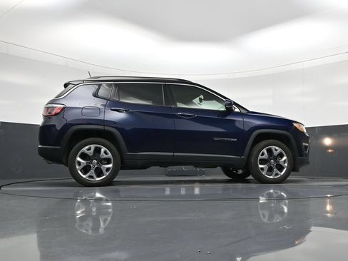Used 2020 Jeep Compass Limited AWD/4WD image 24