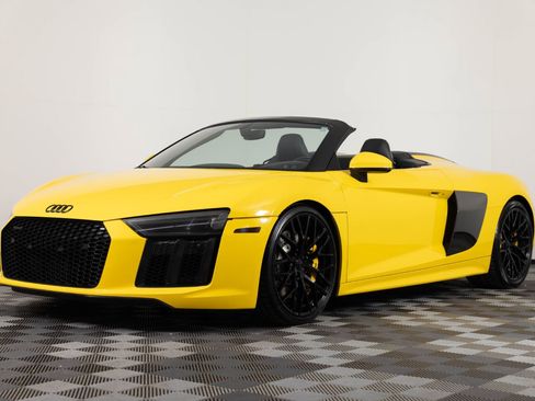 Used 2017 Audi R8 V10 AWD/4WD image 14