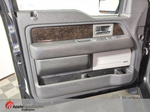 Used 2013 Ford F150 Platinum image 11