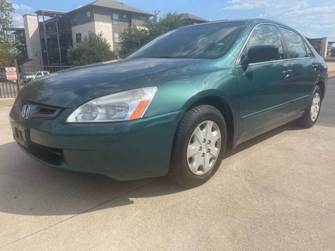 Used 2003 Honda Accord LX image 3