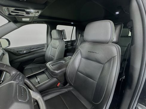 Used 2021 GMC Yukon Denali w/ Denali Ultimate Package image 21