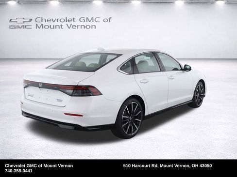Used 2024 Honda Accord Touring image 34
